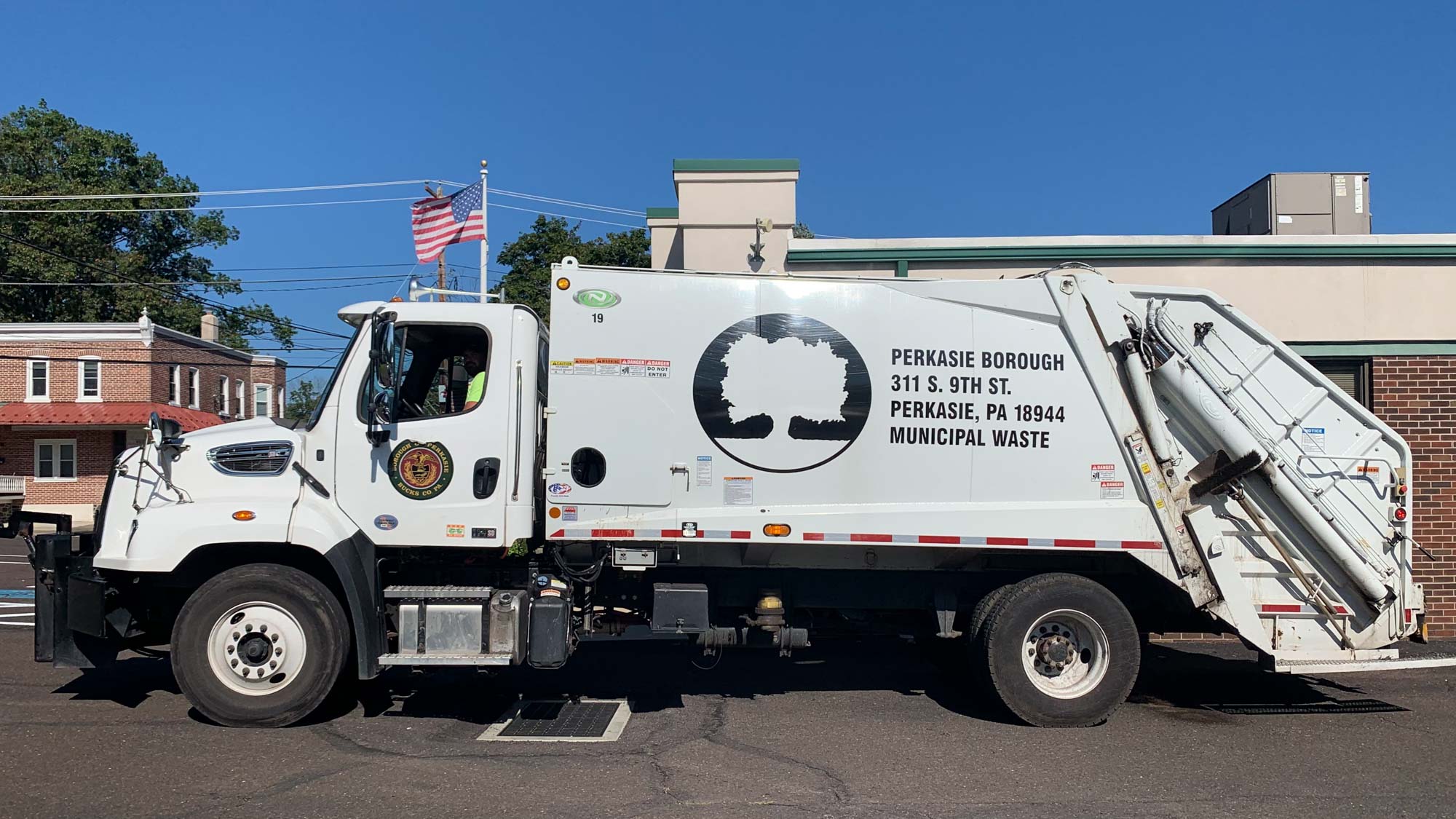 Trash & Recycling Guidelines